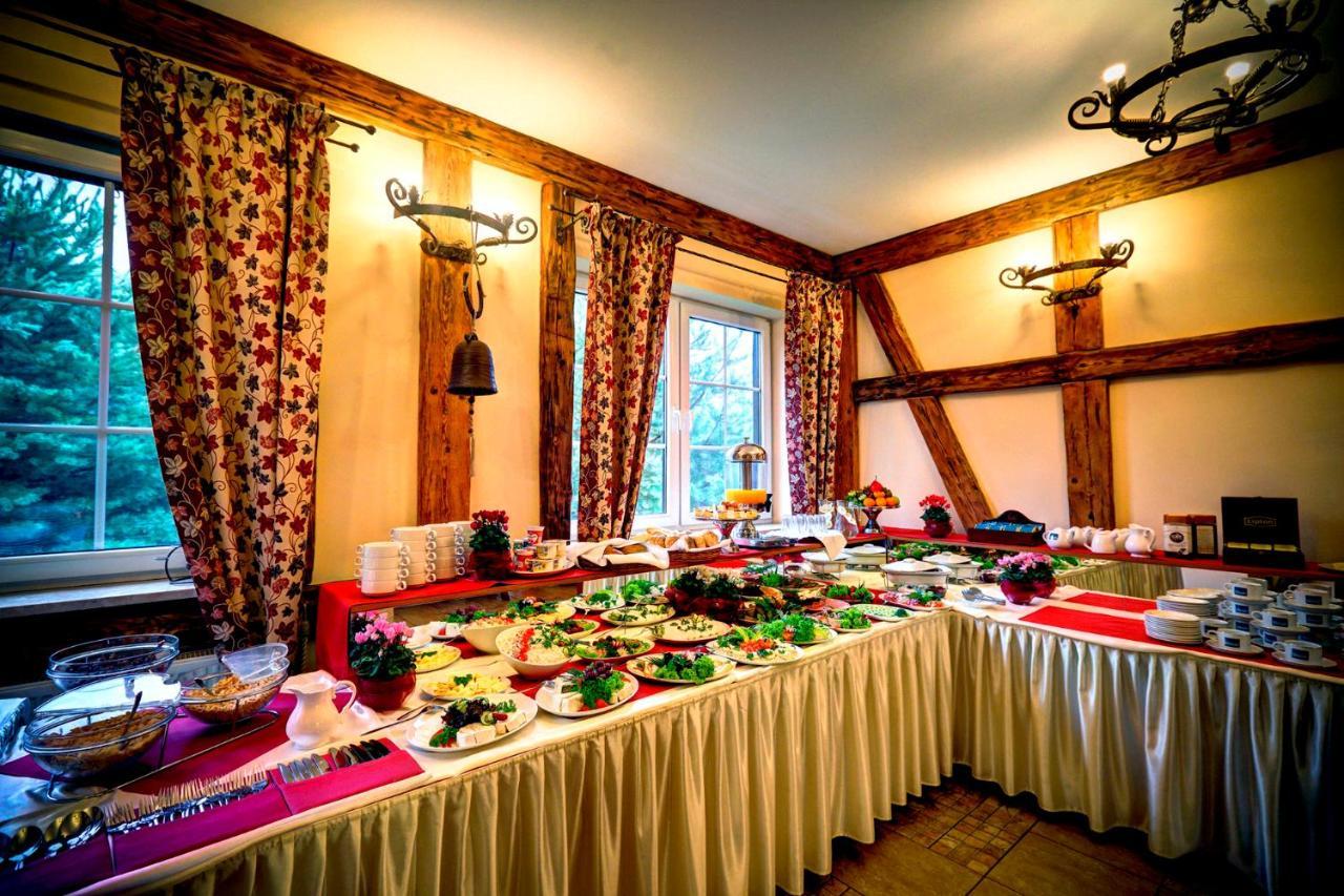 Osada Dankow Hotel Miłomłyn Eksteriør billede