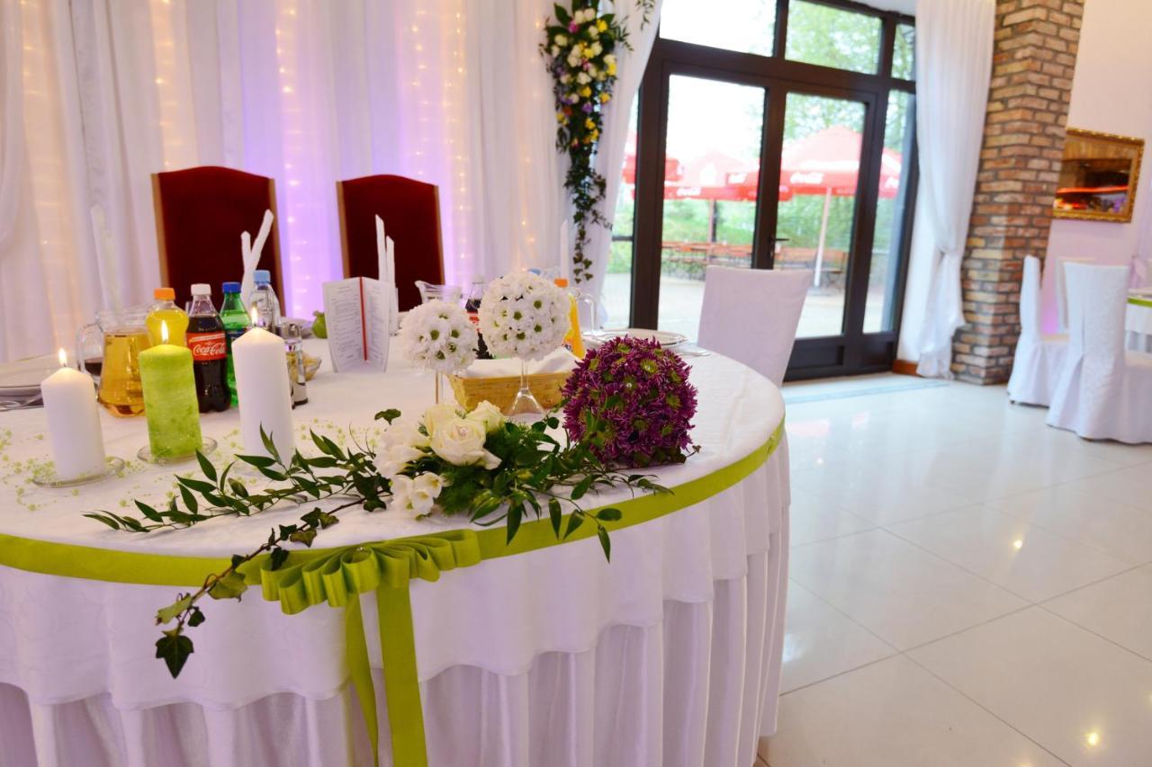 Osada Dankow Hotel Miłomłyn Eksteriør billede