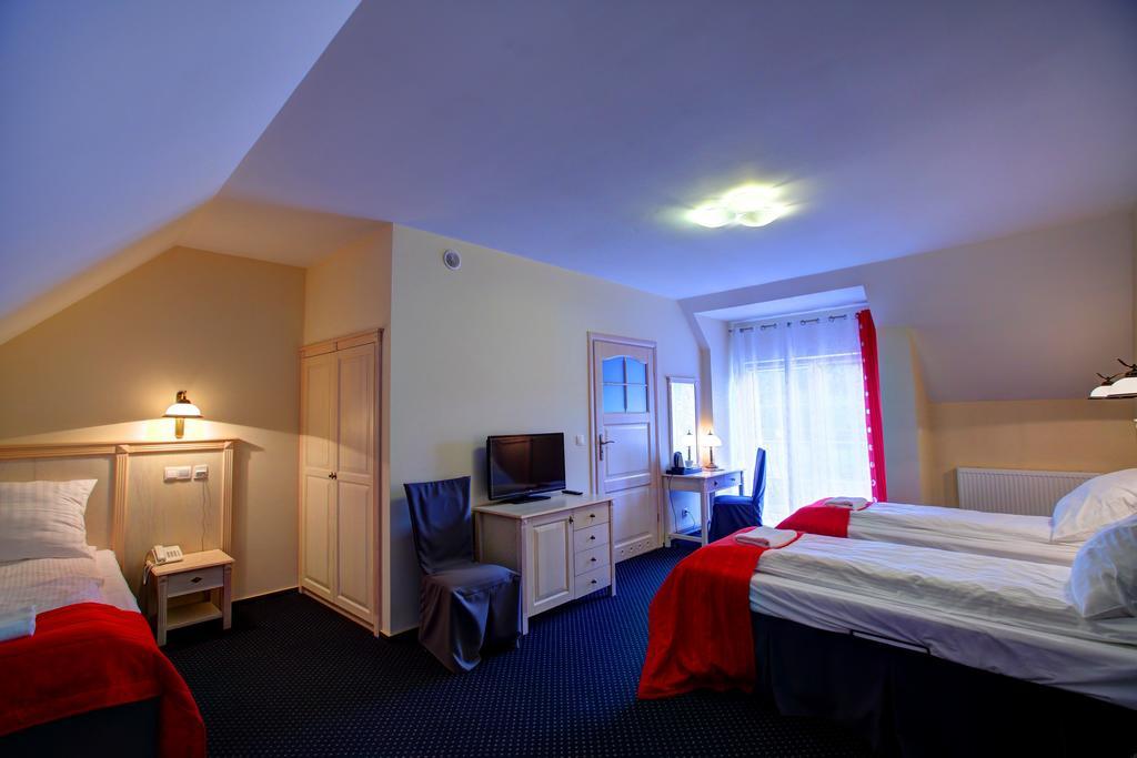 Osada Dankow Hotel Miłomłyn Eksteriør billede